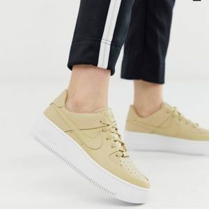 Nike Air Force 1 Sage Low Desert Ore